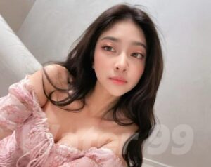 Bella - Indonesia